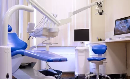 Dental Clinic in Kadavanthara: Your Guide to Optimal Oral Health